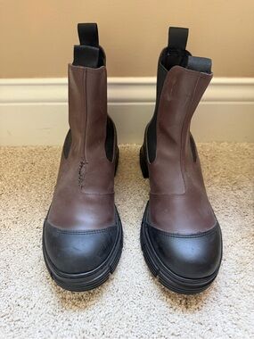 Ganni Brown and Black Leather Chelsea Boots